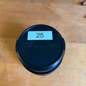 C/Y Carl Zeiss 25mm f/2.8